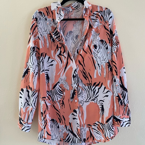 SHEIN Tops - NWOT Shein Pink Zebra Button Down Blouse Size M